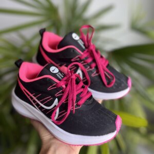 INF. NIKE SPORT PRETO E ROSA