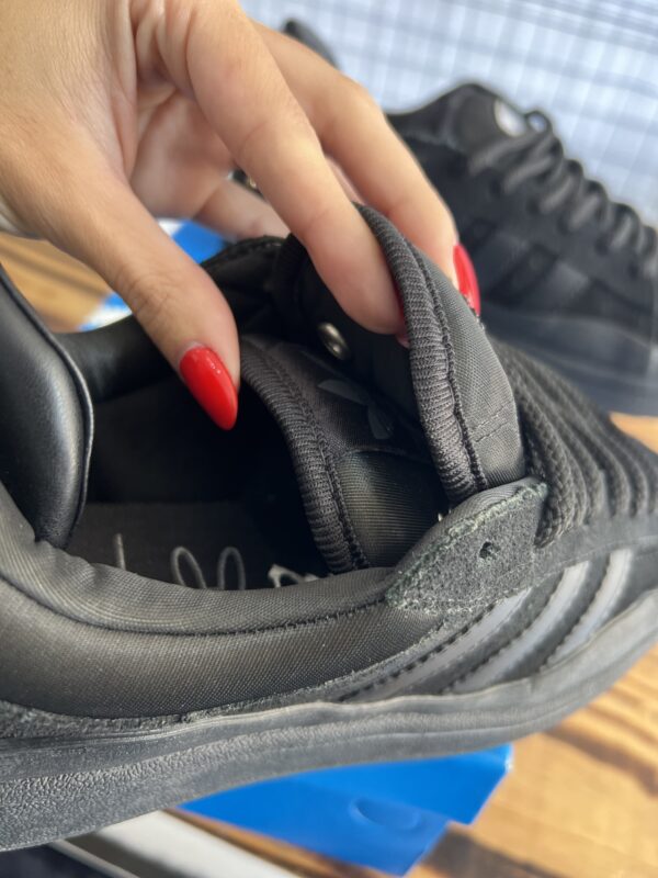 ADIDAS BAD BUNNY - Image 2