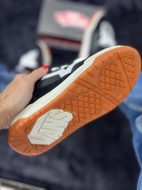 VANS UPLAND PRETO E BRANCO - Image 5