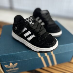 INF. ADIDAS VELCRO PRETO E BRANCO