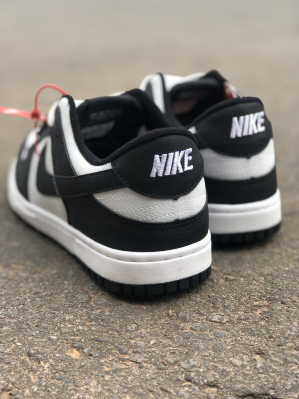 NIKE DUNK PANDA - Image 2