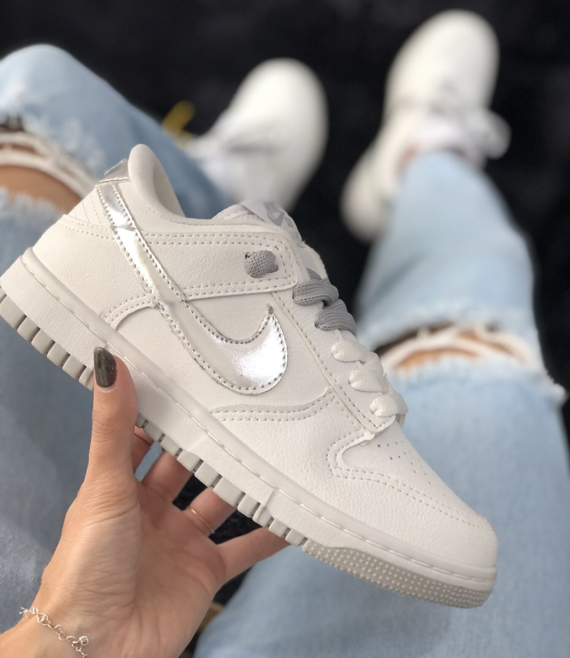 NIKE DUNK BRANCO E PRATA