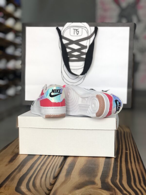 INF. NIKE ROSA ESPELHADO - Image 2
