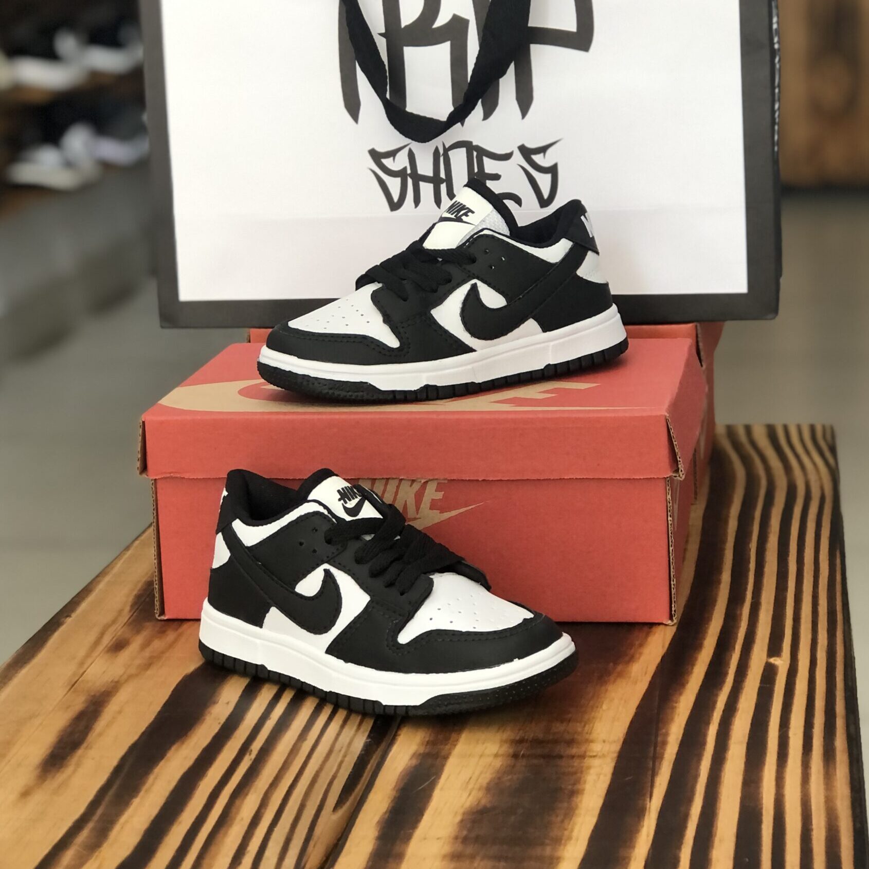 INF. NIKE DUNK PRETO E BRANCO
