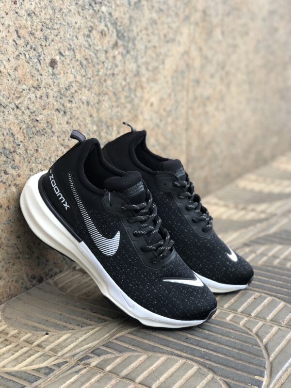 NIKE ZOOM PRETO E BRANCO - Image 2
