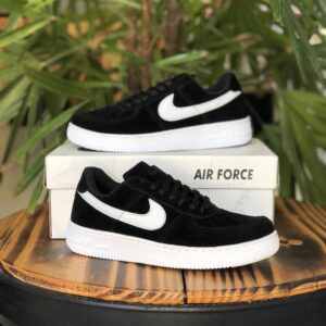 NIKE SB CAMURÇA PRETO E BRANCO