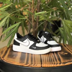 NIKE AIR FORCE PRETO BRANCO PRETO