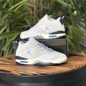 NIKE JORDAN 4 CINZA