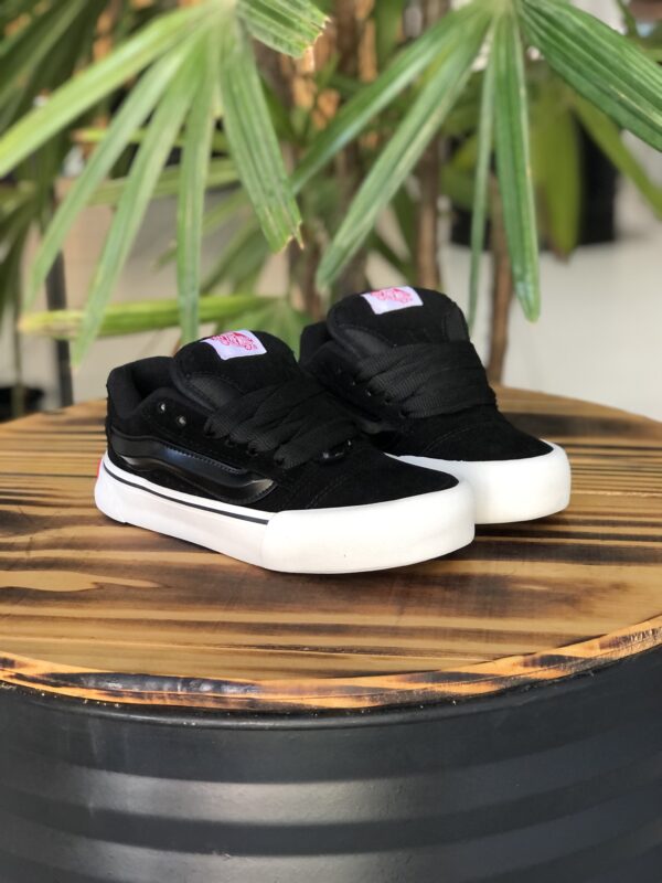 VANS KNU PRETO LISTRA PRETA