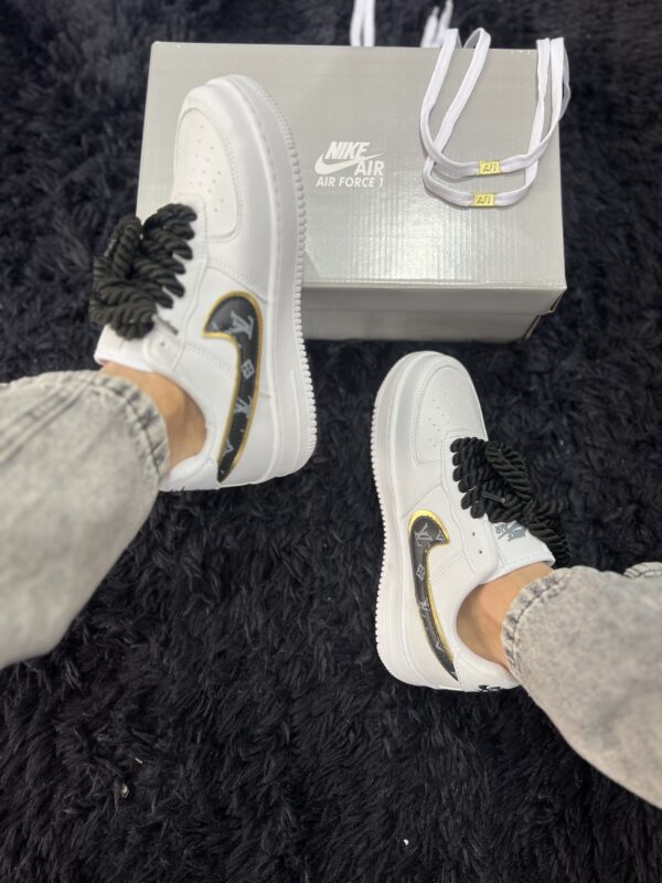 NIKE AIR FORCE LOUISE VUITTON