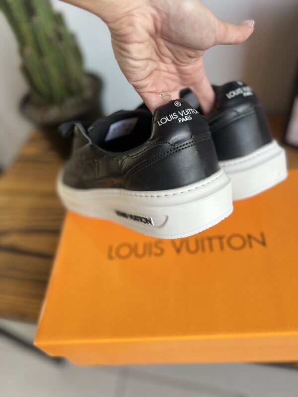 LOUISE VUITTON - Image 4