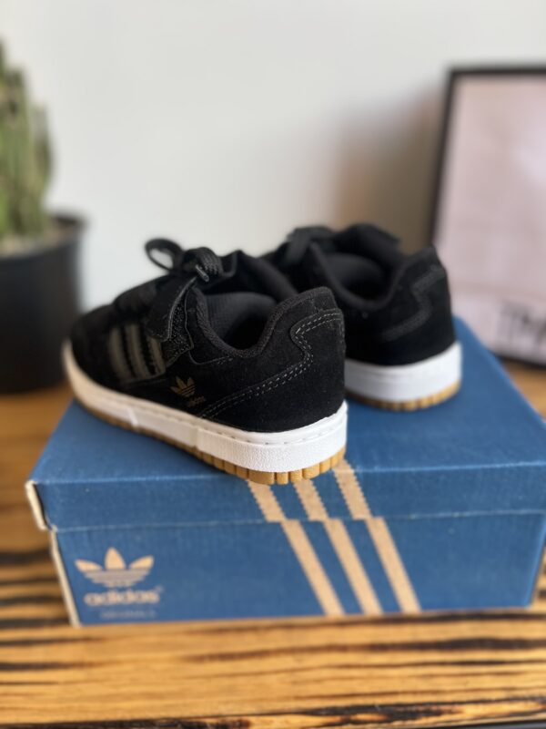 INF. ADIDAS CAMPUS VELCRO PRETO SOLA NATURAL E BRANCA - Image 2