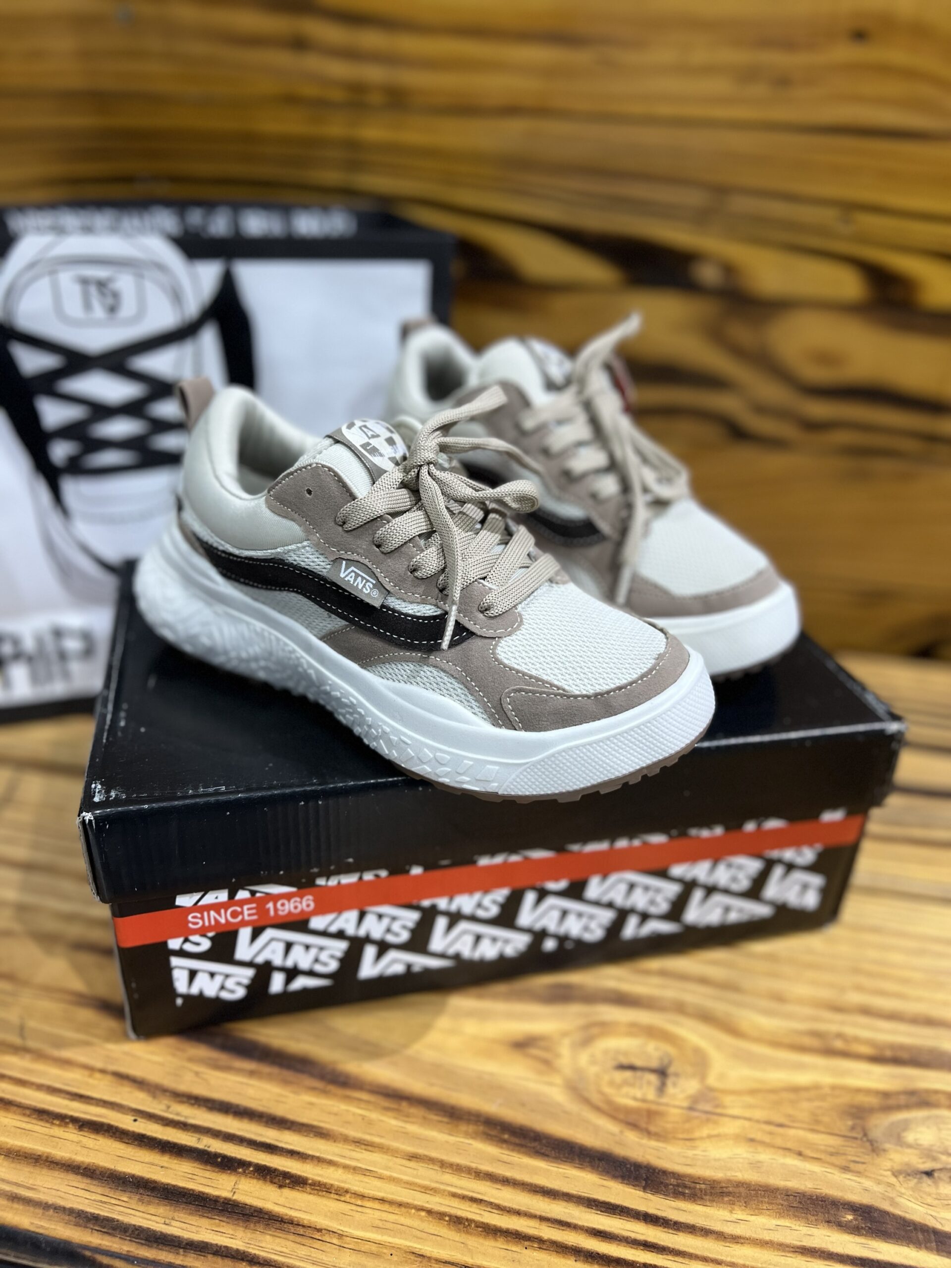 VANS ULTRARANGER BEGE