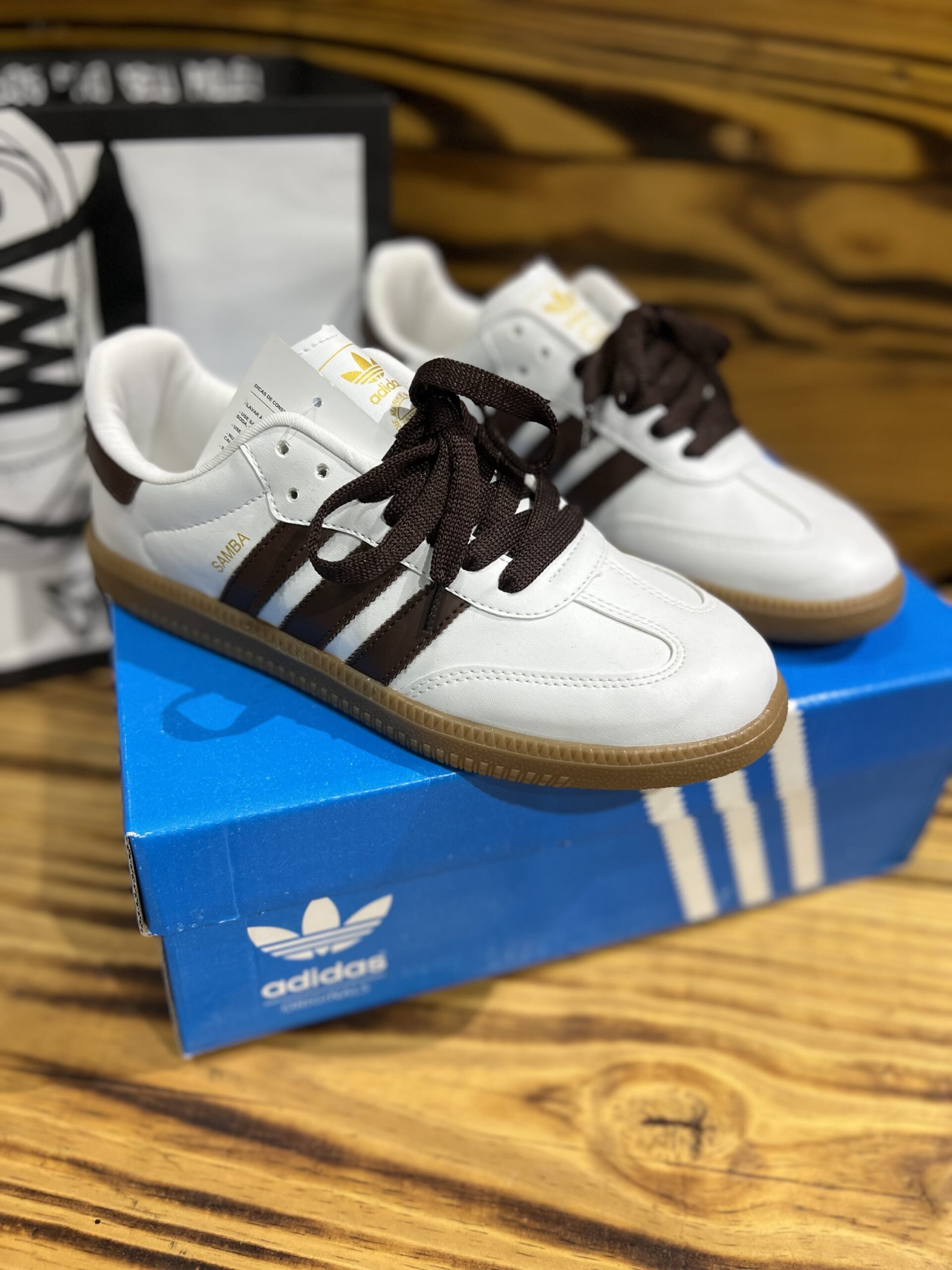 ADIDAS SAMBA BRANCO MARROM