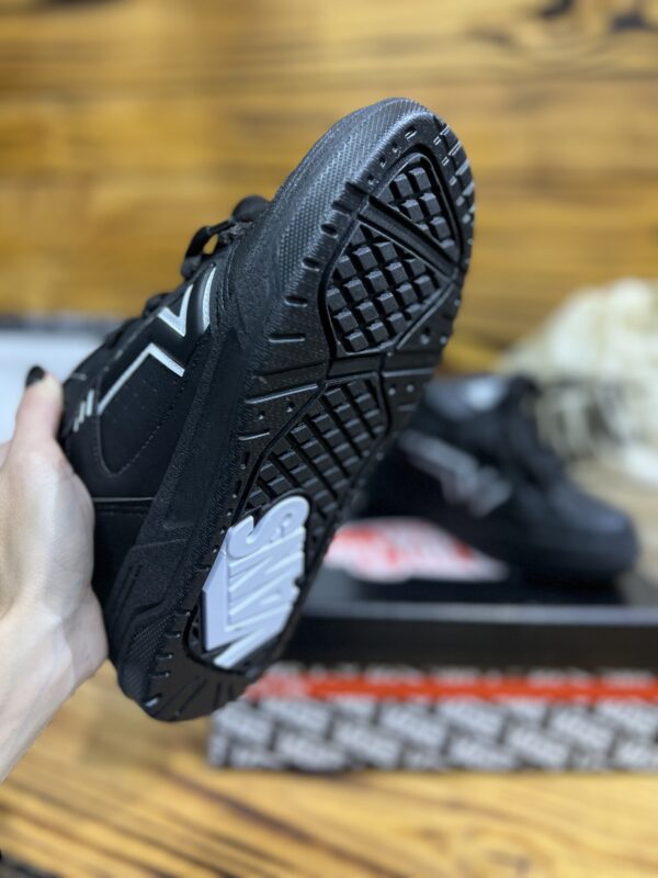 VANS UPLAND PRETO INTEIRO - Image 4