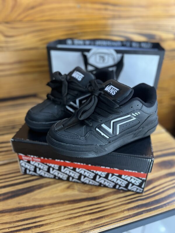 VANS UPLAND PRETO INTEIRO - Image 5